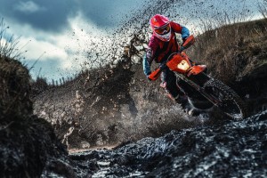 开云下载-世界排名争夺战之夜，京多安在压力熔炉中完成终极爆发