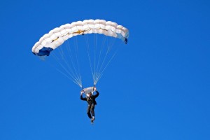 开云平台-莱万，冠军级表现背后的中国制造基因